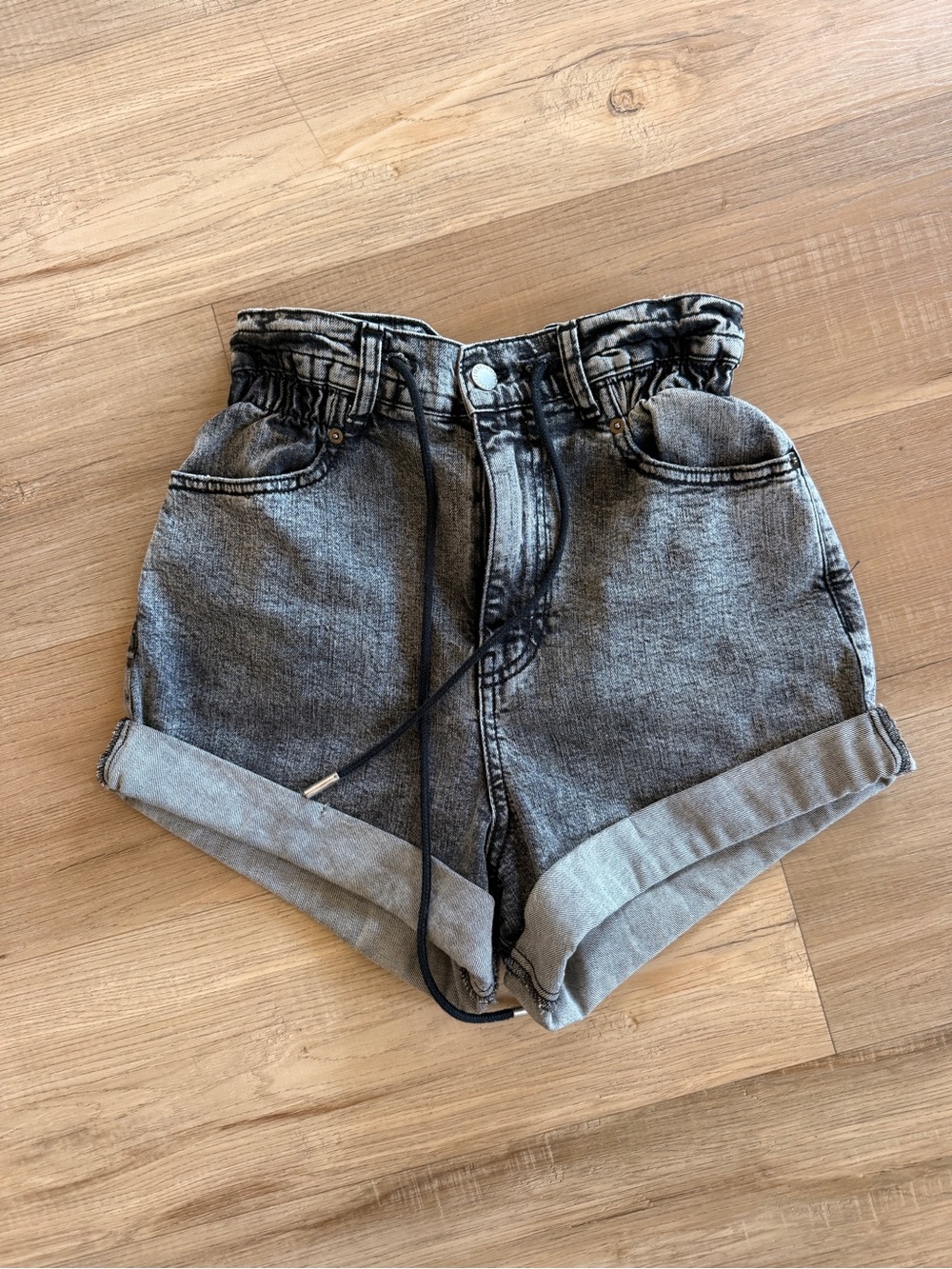 Retrofete High-Waist Denim Shorts - Washed Black